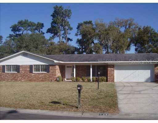 108 Crestview Dr., Brandon, FL 33511