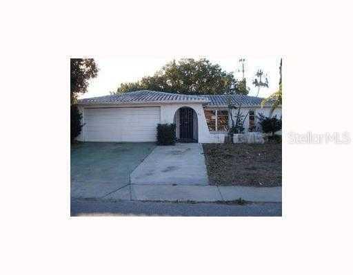 9005 Lido Ln., Port Richey, FL 34668