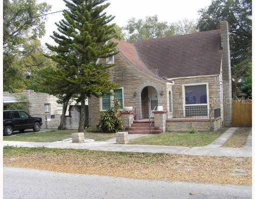 2711 N Poplar Ave., Tampa, FL 33602