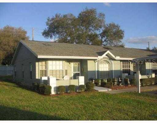 38460 Cottonwood Pl., Zephyrhills, FL 33542