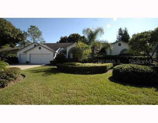 18244 Clear Lake Dr., Lutz, FL 33548