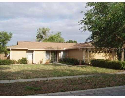 18309 Swan Lake Dr., Lutz, FL 33549