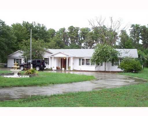 16704 Whirley Rd., Lutz, FL 33558