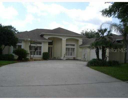 5217 Laurel Pointe Dr., Valrico, FL 33596