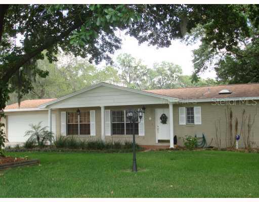 1303 S Valrico Rd., Valrico, FL 33594