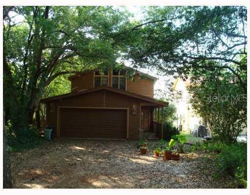 93 NW 1st Ave., Lutz, FL 33548