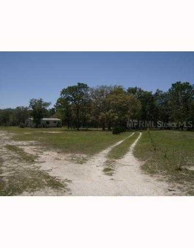 26452 Richbarn Rd., Brooksville, FL 34601