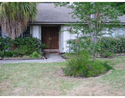 1207 Hiddenwood Ct., Valrico, FL 33594