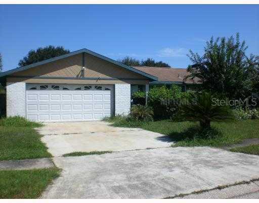 1415 Rustling Oaks Dr., Brandon, FL 33510