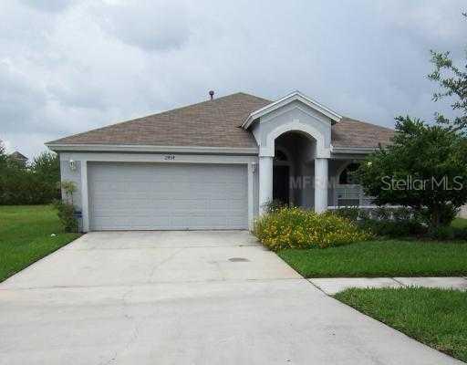 2454 Rosehaven Dr., Wesley Chapel, FL 33544