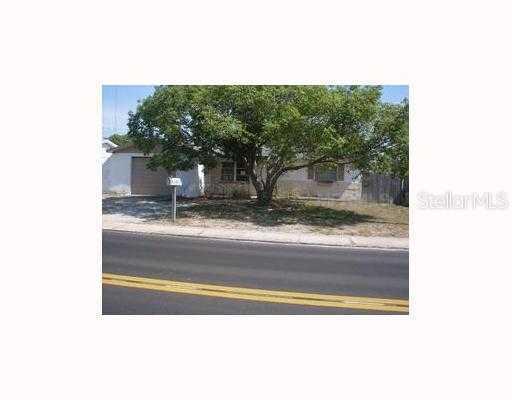 3545 Holiday Lake Dr., Holiday, FL 34691