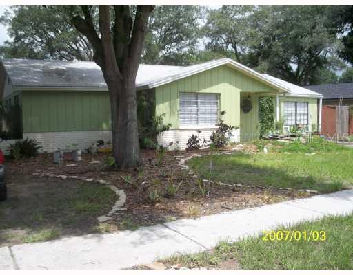 1308 Vinemont Dr., Brandon, FL 33510