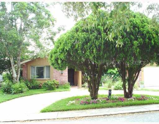 12516 Coffee Hill Row, Hudson, FL 34667