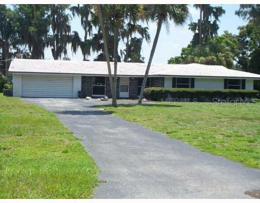 19267 Blount Rd., Lutz, FL 33558