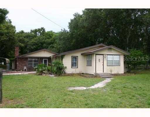 2301 E Knights Griffin Rd., Plant City, FL 33565