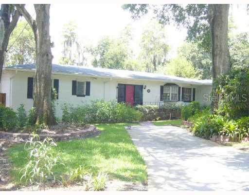 223 W W Chapman Rd., Lutz, FL 33548