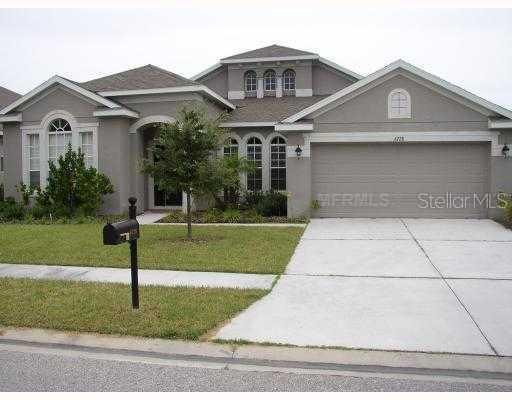 6728 Bluff Meadow Ct., Zephyrhills, FL 33545