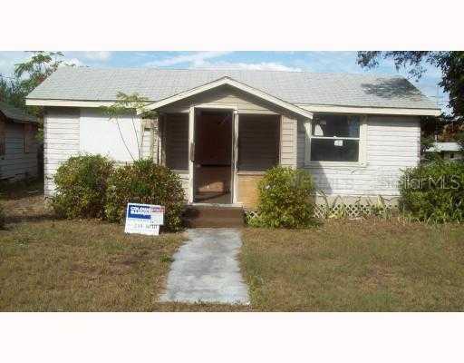 638 W North Ave., Lake Wales, FL 33853