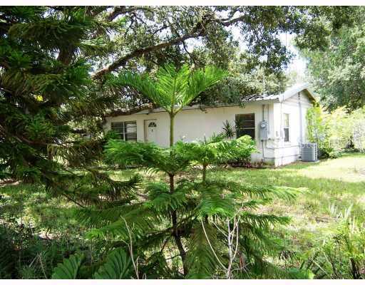 1315 Sweeney Dr., Ruskin, FL 33570