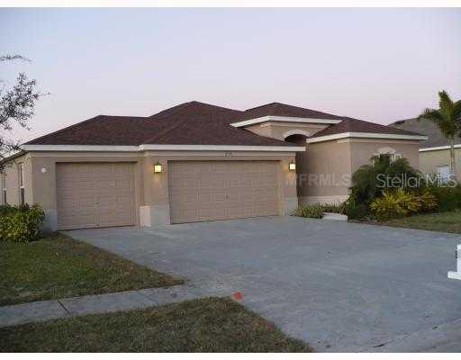 833 Seminole Sky Dr., Ruskin, FL 33570