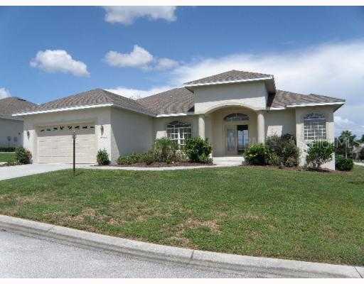 2713 Huntington Hills Dr., Lakeland, FL 33810