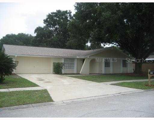 908 Hillrise Dr., Brandon, FL 33510