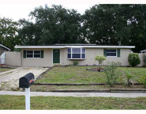 11585 Easy St., Largo, FL 33773