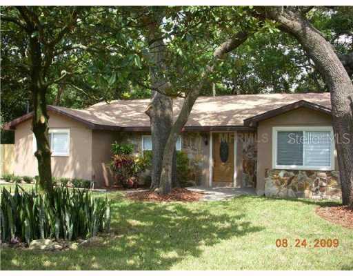 9307 N 18th St., Tampa, FL 33612