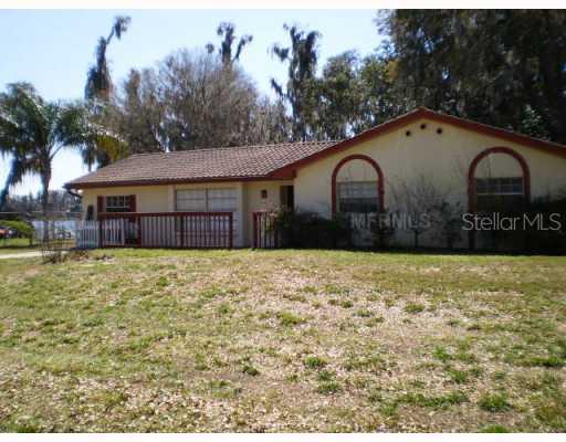 702 Druid Way, Lutz, FL 33548
