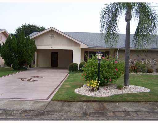 340 Club Manor Dr., Sun City Center, FL 33573