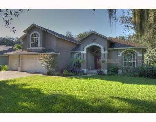 2409 Fox Forest Dr., Lutz, FL 33549