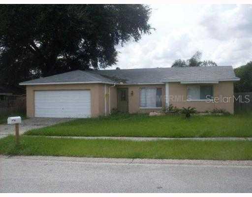 319 Brandywine Dr., Valrico, FL 33594