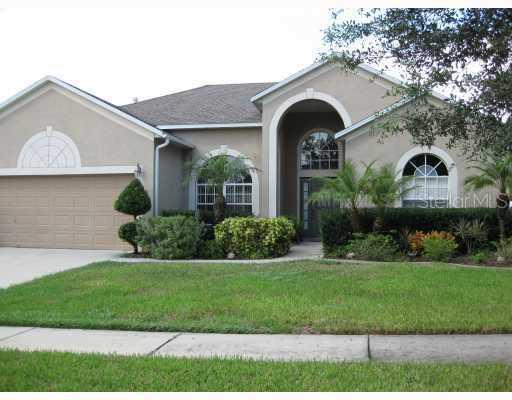 919 Innergary Pl., Valrico, FL 33594