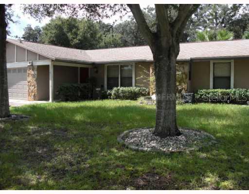 1316 Oakcrest Dr., Brandon, FL 33510