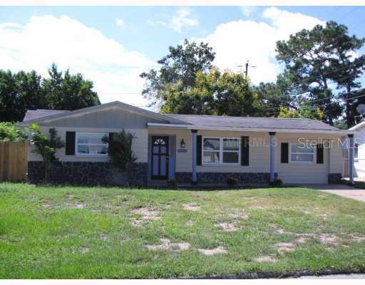 4202 Woodfield Ave., Holiday, FL 34691