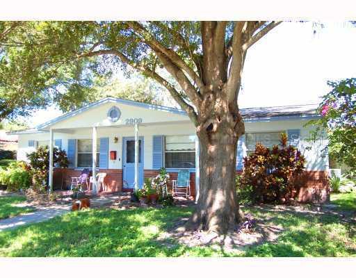 2909 W Winthrop Rd., Tampa, FL 33611