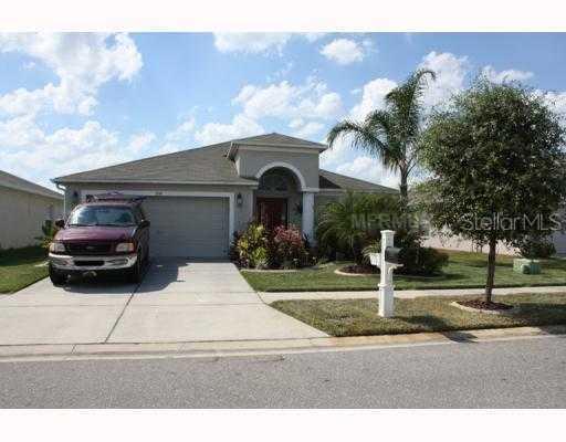 7349 Cutwater Ln., Zephyrhills, FL 33545