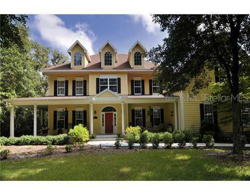 18923 Livingston Ave., Lutz, FL 33559