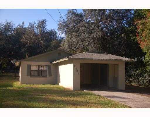 2404 Gress Ln., Lakeland, FL 33805