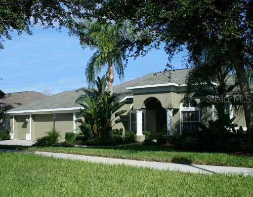 3936 Valrico Grove Dr., Valrico, FL 33594