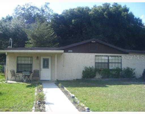 5502 Pine St., Seffner, FL 33584