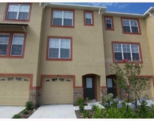 2404 Middleton Grove Dr., Brandon, FL 33511