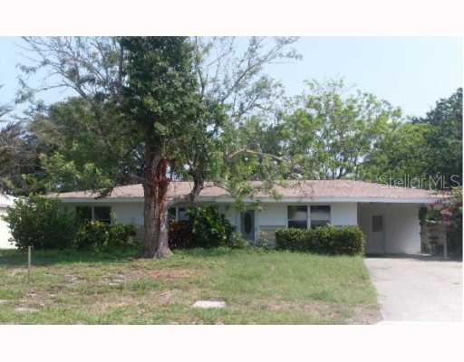2425 Hamlin Ln., Sarasota, FL 34239