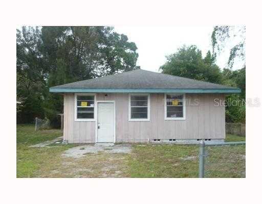 2073 28th St., Sarasota, FL 34234