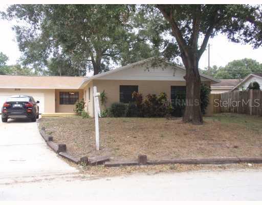 208 Terrace Dr., Brandon, FL 33510