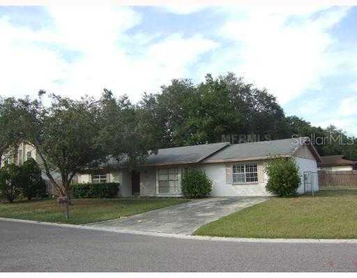 810 S Regent Cir., Brandon, FL 33511