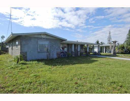 528 Fairfax Ln., Apollo Beach, FL 33572