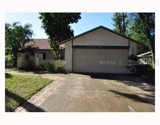 927 Benninger Dr., Brandon, FL 33510