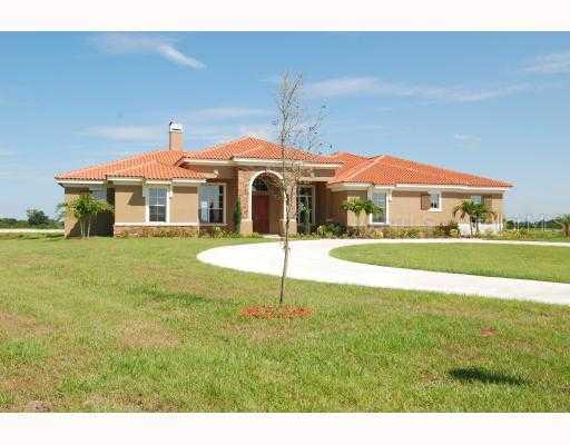 5214 Lake Orta Way, Wimauma, FL 33598