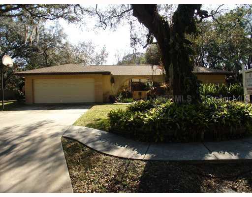 1210 Beacon Hill Dr., Tampa, FL 33613